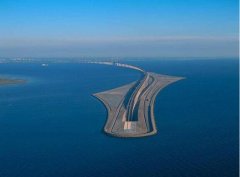 太酷了：跨海大橋修到中間，突然消失！